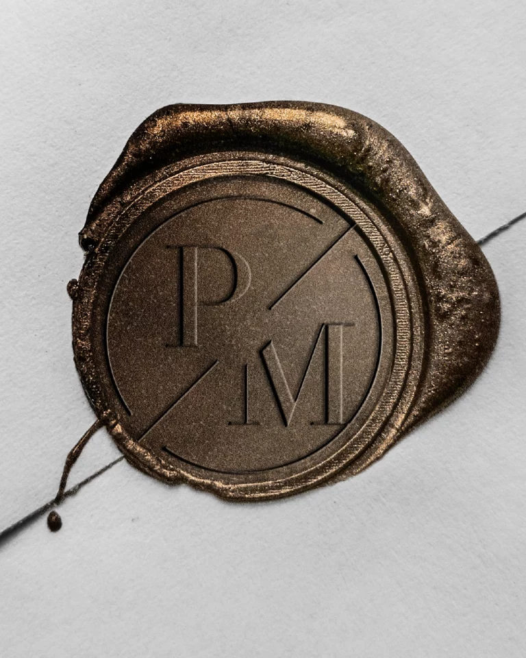 Salon P.M. - pečeť s monogramem